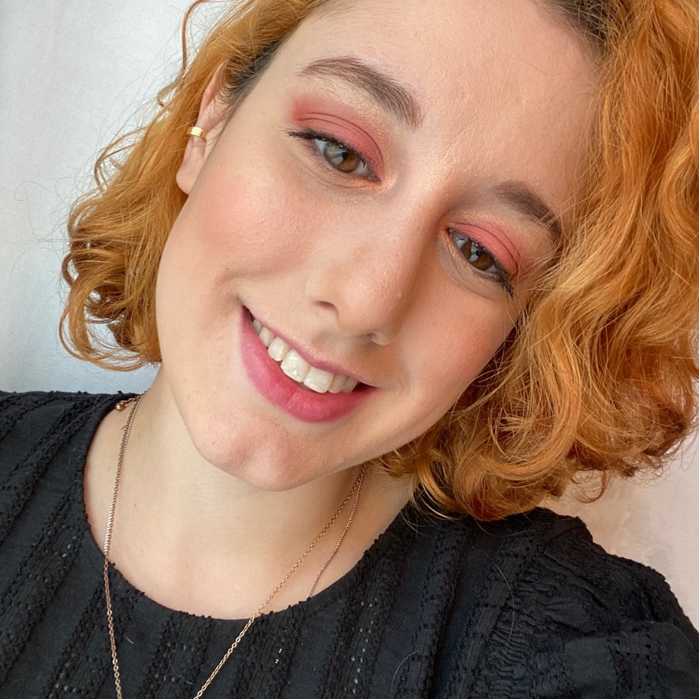 Meet your Posher, Gabriela